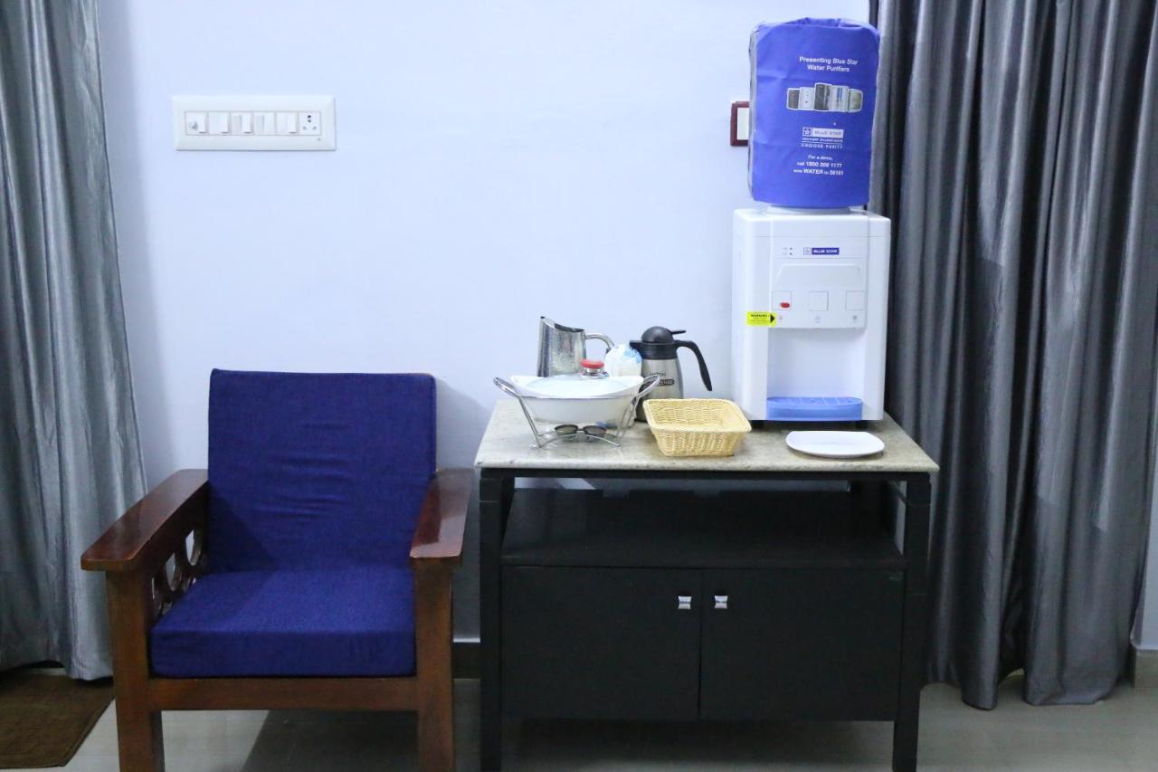 Hotel Nkc Airport شيناي المظهر الخارجي الصورة
