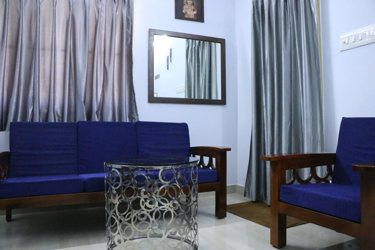 Hotel Nkc Airport شيناي المظهر الخارجي الصورة